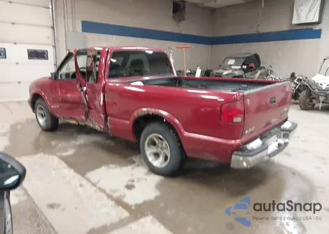 2002 Chevrolet S-10 Ls z USA, uszkodzony, nr VIN 1GCCS19W828102218